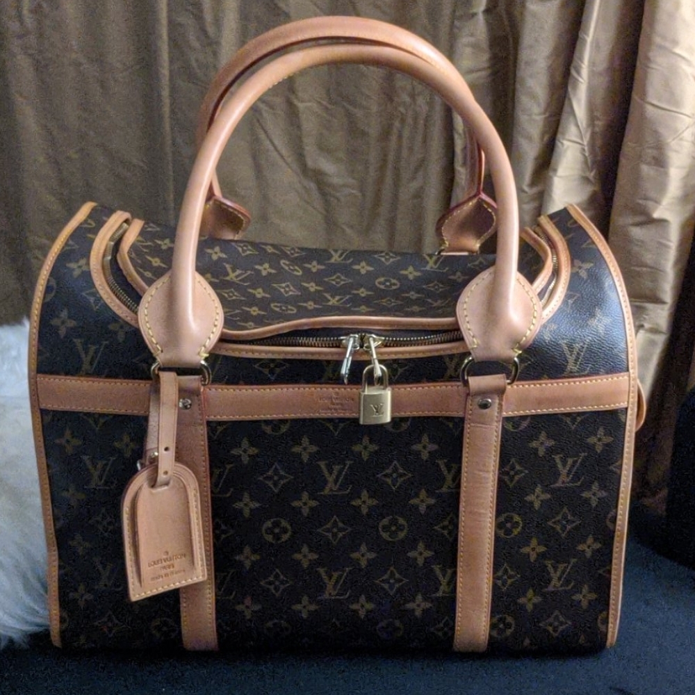 Louis Vuitton Dog Carrier 40 Monogram Purse